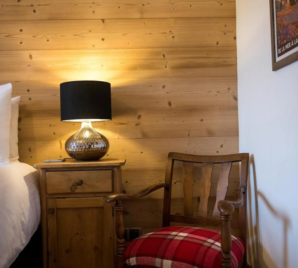 Family Stays In Petite Ferme Les Bouts & Grenier Les Bouts - 2 Properties Side By Side La Côte d'Arbroz 0*,  フランス