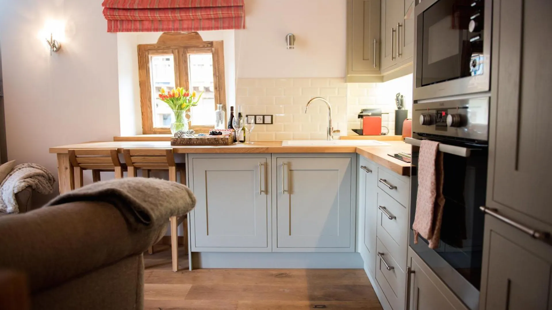 Family Stays In Petite Ferme Les Bouts & Grenier Les Bouts - 2 Properties Side By Side La Côte d'Arbroz